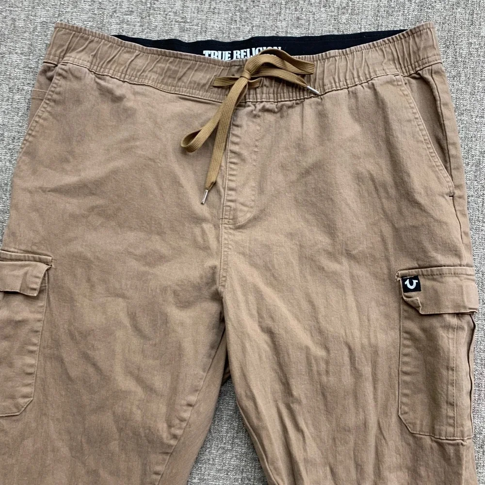 TRUE RELIGION Cargo Jogger‎ Pants Tan Elastic Waist Drawstring Logo Mens XL